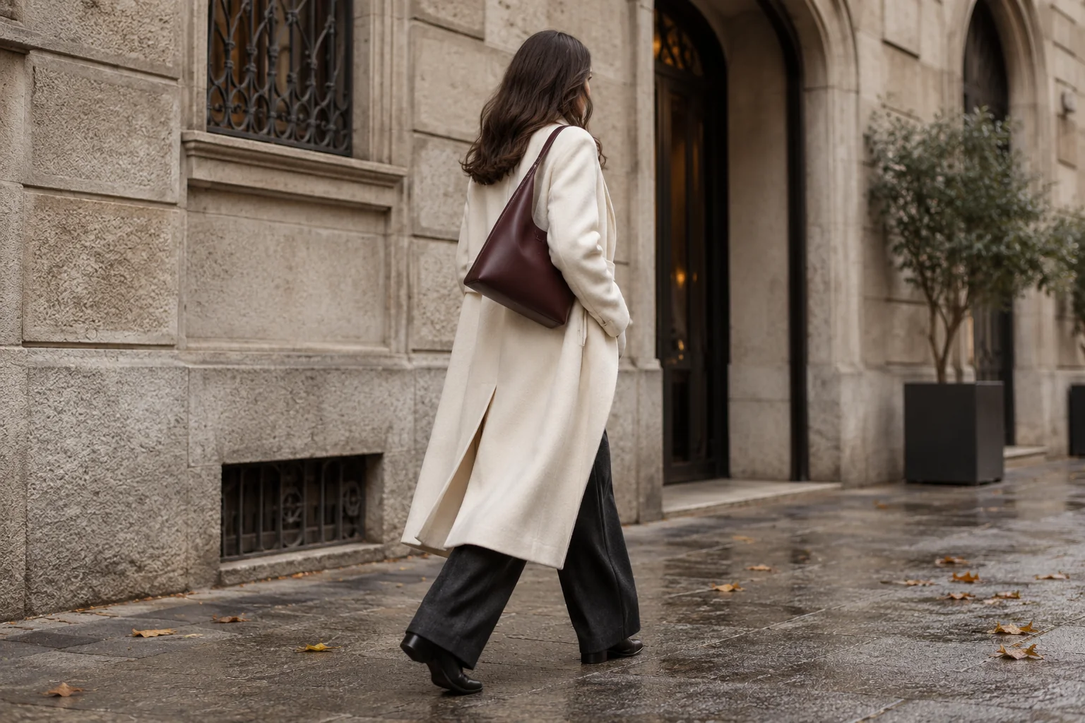 A tailored street-style silhouette on an elegant Milan street